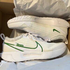 Court Air Zoom Pro Hard Court Tennis Shoe, White/Kelly Green - Women's 9, NIB